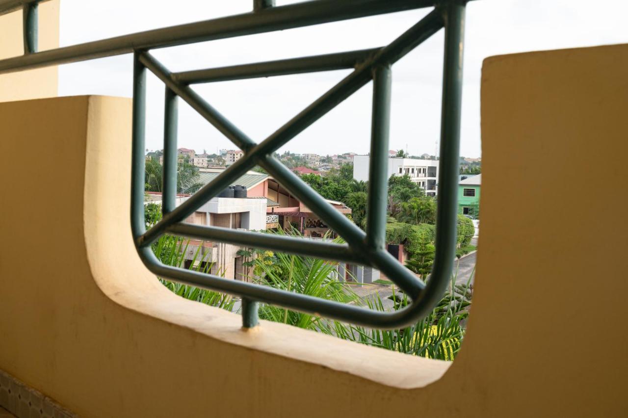 Korkdam Hotel Taifa Exterior foto