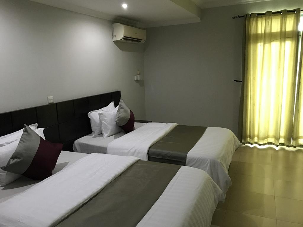 Korkdam Hotel Taifa Exterior foto